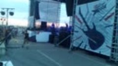 Фестиваль рок групп  в Хабаровске. Выступление .мумий троль....