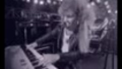 Bon Jovi - Livin&#39; On A Prayer (Official Music Video) (3)