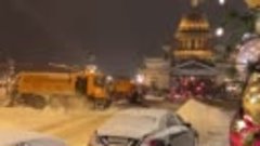 Мистический и снежный Петербург