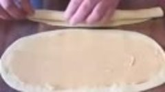 Воздушные булочки с вареной сгущенкой и сливочным сыром