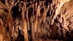 Одна из пещер Хакасии.