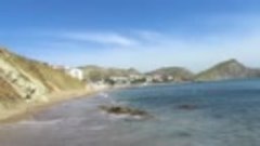 Пляж у 1го мыса посёлка Орджоникидзе в Крыму. Хорошо видна #...