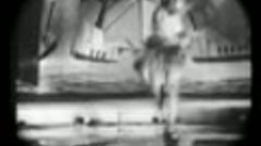 (1925) Josephine Baker dancing the original charleston