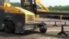 Combilift C30000 with Pipe Clamp Attachment - YouTube
