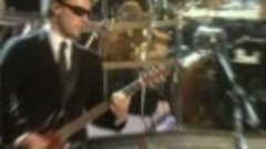 ---Nickelback - Sharp Dressed Man 2007 Live Video
