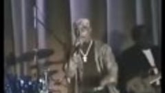 2Pac Tribute To His Mother(480P).mp4