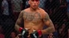 charles oliveira wins over justin gaethje with a choke submi...