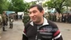 Около двухсот бывших украинских полицейских добровольно пере...
