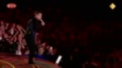 Robbie Williams  -  Millenium   LIVE  (Take The Crown, 2012)