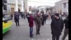 Украина_ в Виннице перекрыли дорогу в знак поддержки «блокад...