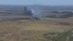 Артиллеристы НМ ЛНР уничтожают места скопления живой силы и ...