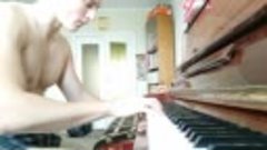 Piano covers amazing man;)