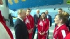 Путин посетил международный центр самбо и бокса в «Лужниках»...