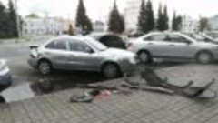 ДТП на шестерых: машины разметало по площади Волкова в Яросл...
