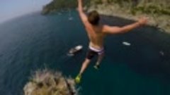 Cliff Jumping Italy – creating a Contiki Legend in 4K