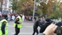 В Молдове столкновения протестующих с полицией