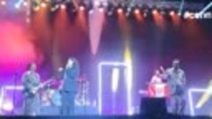 🎶 🎼 MON LAFERTE concierto en Trujillo - Perú 