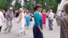 ТЫ СМУГЛЯНКА-МОЛДОВАНОЧКА!💃🕺🙂/ТАНЦЫ В ПАРКЕ ГОРЬКОГО ХАРЬ...