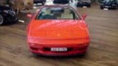 Умри, но не сейчас- история и тест Lotus Esprit