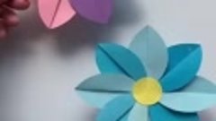 Цветы из бумажных кружочков