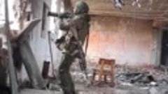 Опубликовано видео ближнего боя под Авдеевкой