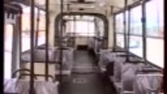 Новоуральск. 1994 г. Два новых автобуса Икарус