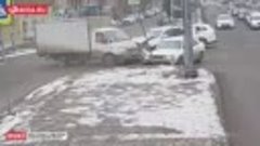 Три человека пострадали в массовом ДТП в центре Волгограда