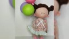 куколка с воздушными шарикаии