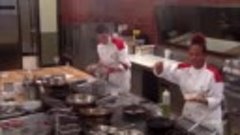 Hell&#39;s Kitchen S15E09 10 Chefs Again - video Dailymotion_man...