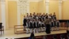 Егор со школьным хором в музыкальном училище.