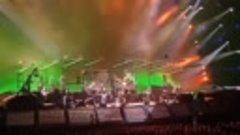 Pink Floyd with Roger Waters - Another Brick In The Wall Par...