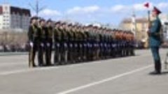 Рота почетного караула Читинского гарнизона на параде в чест...