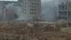 На юге Волгограда подорвали 78-метровую трубу «Химпрома»