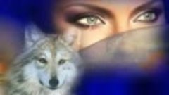 Женщина с повадками волчицы ( Стихи и оформление Инна Разумо...