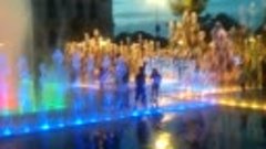 Калининград поющий фонтан .