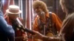 The Traveling Wilburys - She&#39;s My Baby