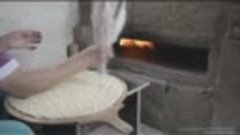 Вот так печется традиционный лезгинский хлеб в Южном ЛЕЗГИСТ...