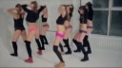 Danseuses Russes dansent le Twerk sur la musique de la danse...