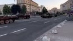 Российские танки на Майдане Независимости.в Украине