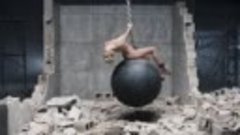 Miley Cyrus - Wrecking Ball