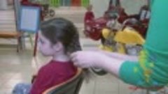 Плетём ребёнку- коса их пяти прядей