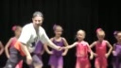 Юная Топ-модель - танцуют дети из Германии.