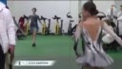 Alina Zagitova and Evgenia Medvedeva warmup before skate.mp4