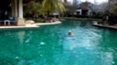 Роскошный бассейн в отеле, Тайланд 2019 год