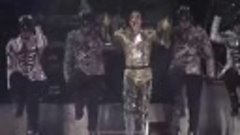 Michael Jackson – They Don&#39;t Care About Us – Live Munich 199...