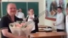 Неожиданное поздравление на День учителя в Дагестане 