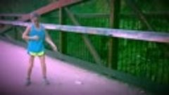 Эта девочка взорвала Интернет своим невероятным танцем