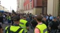 Масштабный бунт проходит в Москве