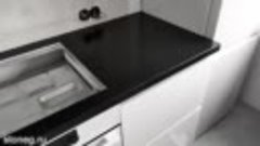 Чёрная кухонная столешница из искусственного камня ИК Hi-Mac...