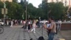 Москва 221 район станции метро филевский парк в Москве летом...